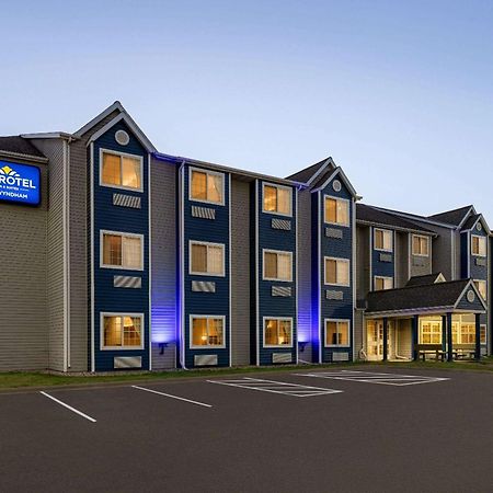 Microtel Inn & Suites By Wyndham New Ulm מראה חיצוני תמונה